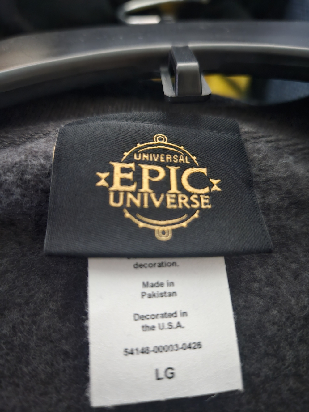 NWT Unisex Universal Epic Universe Logo Black Tag Sweatshirt